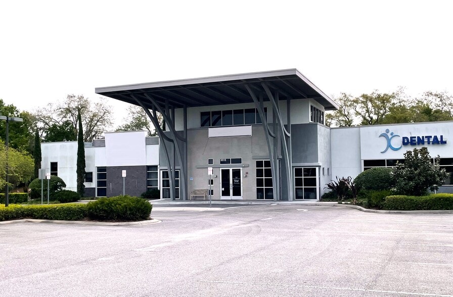 5515 Vista View Way, Oviedo, FL for lease - Primary Photo - Image 1 of 13