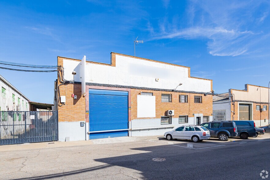 Industrial in Fuenlabrada, Madrid for sale - Building Photo - Image 1 of 1