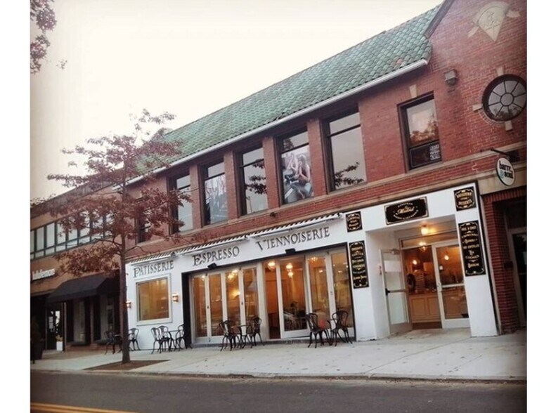 195201 Wayland Ave, Providence, RI 02906 Retail for Lease