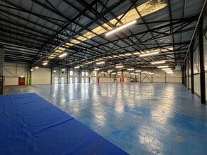 Portland Pl, Durham for lease Interior Photo- Image 1 of 3