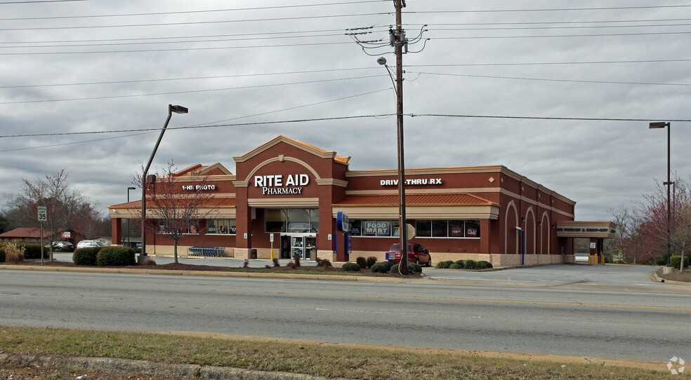 2723 Main St, Newberry, SC for sale - Primary Photo - Image 1 of 1