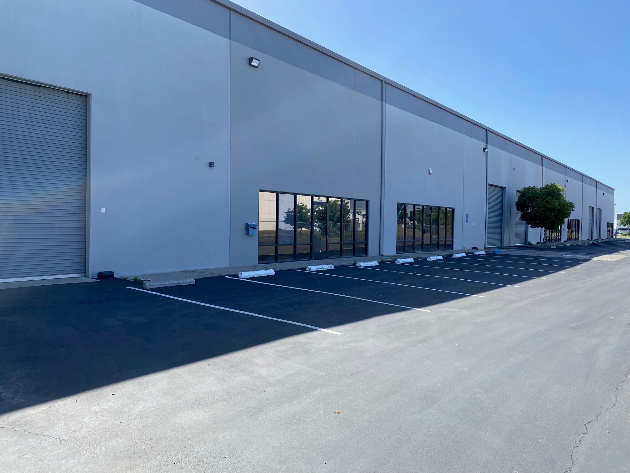 2570 Boeing Way, Stockton, CA for lease Building Photo- Image 1 of 5