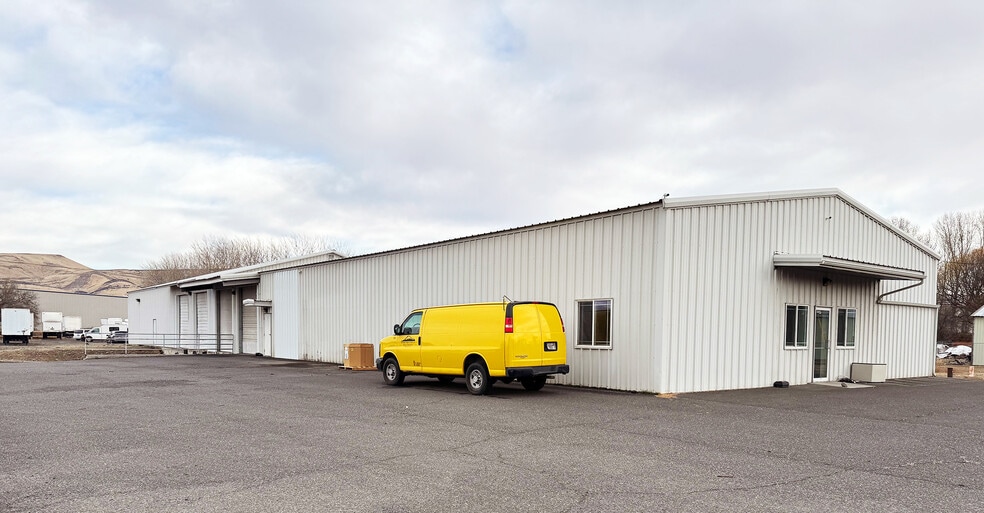 645 Keys Rd, Yakima, WA for lease - Building Photo - Image 2 of 11