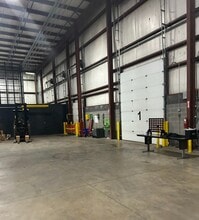 30 Foundation Pl, Barberton, OH for lease Interior Photo- Image 1 of 2