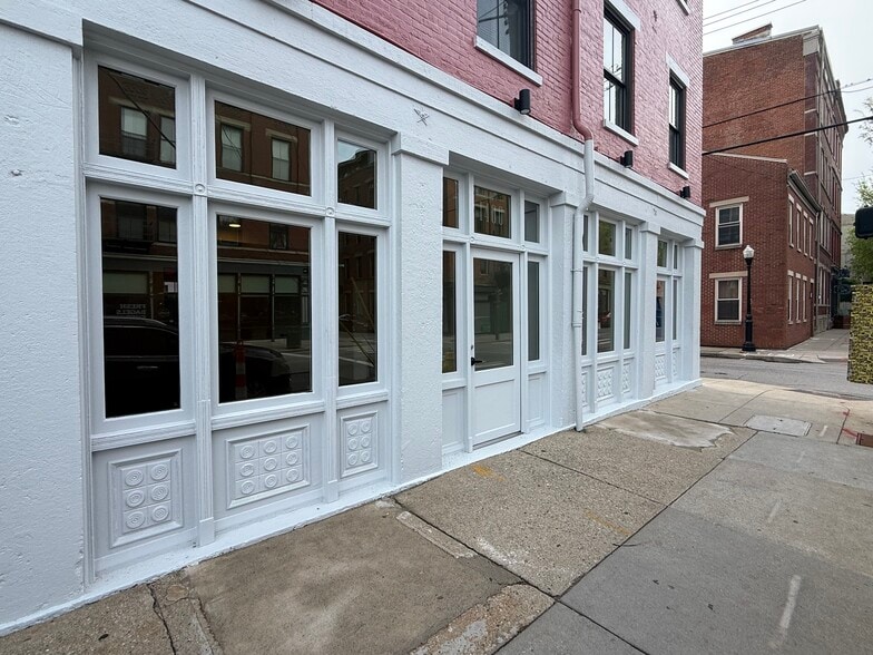 1400 Walnut St, Cincinnati, OH for lease - Building Photo - Image 3 of 14