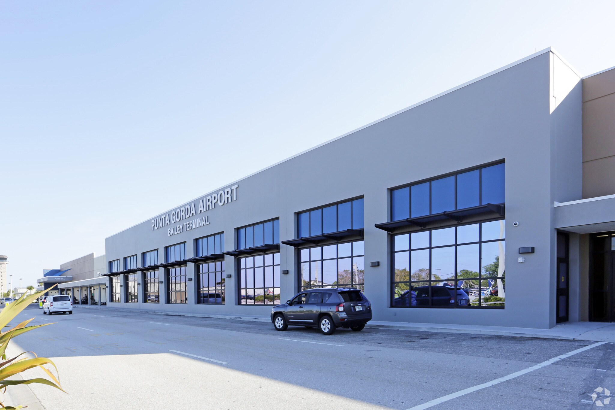 28000 Airport Rd, Punta Gorda, FL for sale Building Photo- Image 1 of 1