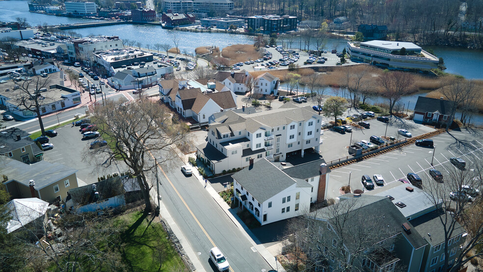 205 Main St, Westport, CT for lease - Aerial - Image 2 of 3