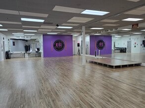 4855 Hopyard Rd, Pleasanton, CA for lease Building Photo- Image 2 of 5