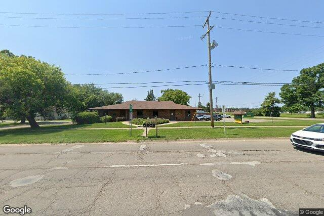 3280 S Grand Traverse Ave, Flint, MI for lease - Building Photo - Image 1 of 2