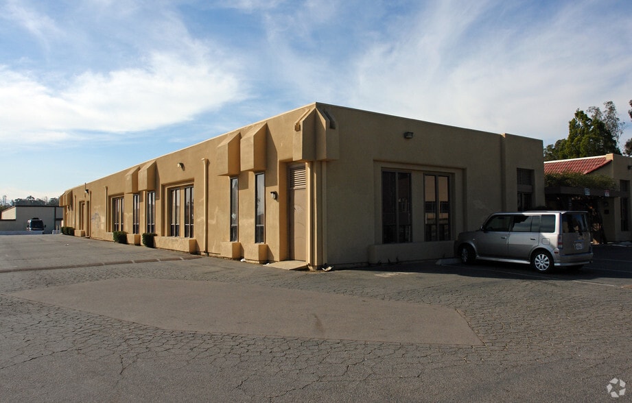 1516 Main St, Ramona, CA for lease - Building Photo - Image 3 of 6