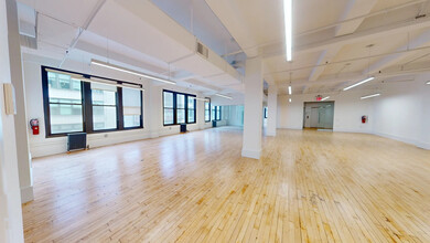 138 W 25th St, New York, NY for lease Interior Photo- Image 2 of 8