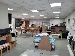 19 E Centre St, Nutley, NJ for lease Interior Photo- Image 2 of 19