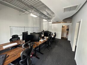 5625 4th St N, Saint Petersburg, FL for lease Building Photo- Image 2 of 5