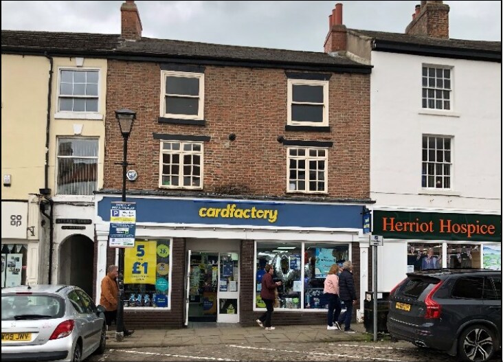 18 Market Pl, Thirsk for sale Primary Photo- Image 1 of 1