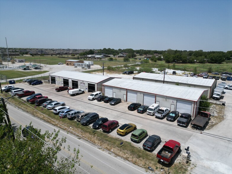 3019 Keller Hicks Rd, Fort Worth, TX for lease - Building Photo - Image 1 of 9