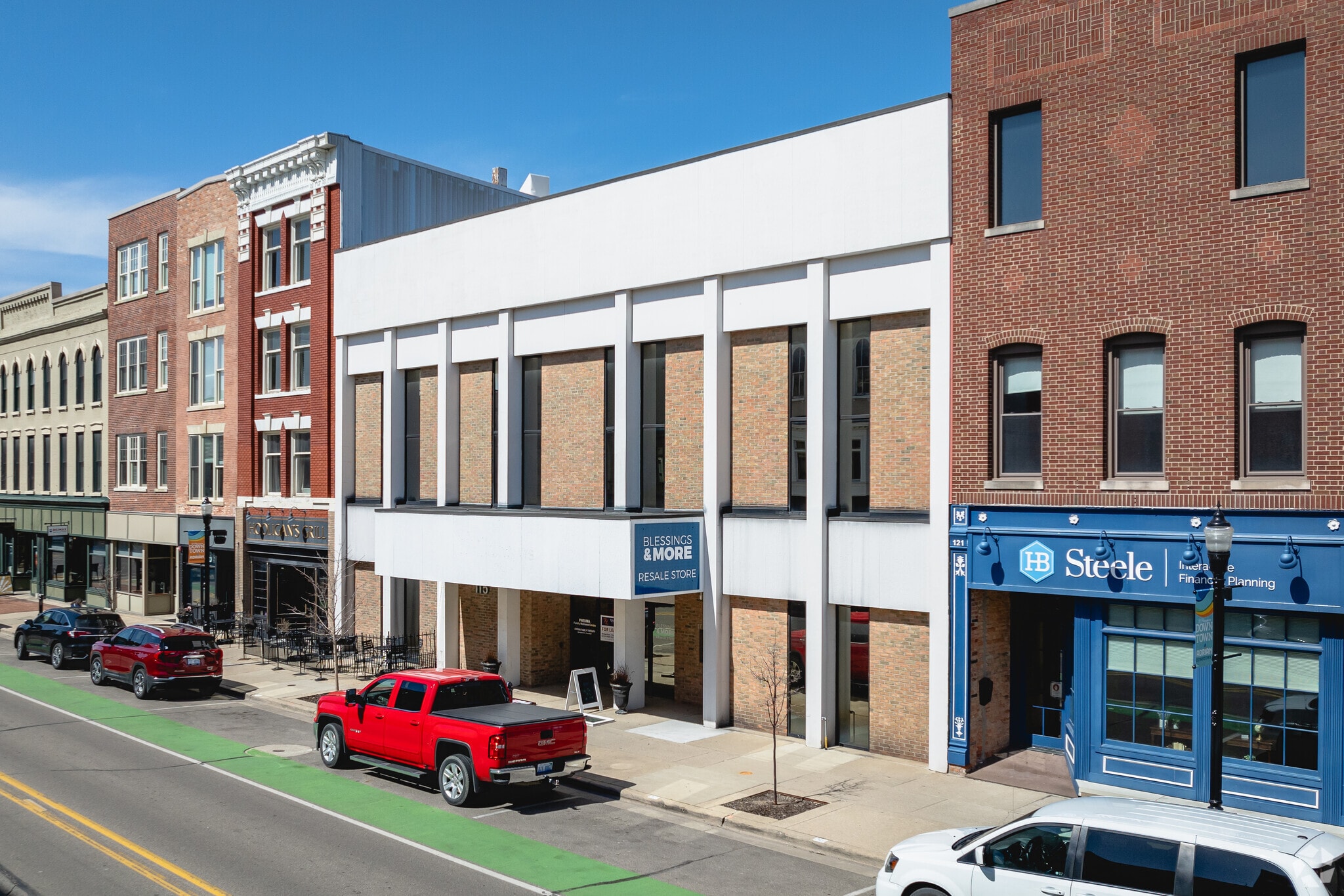 115-117 E Maumee St, Adrian, MI for sale Primary Photo- Image 1 of 1