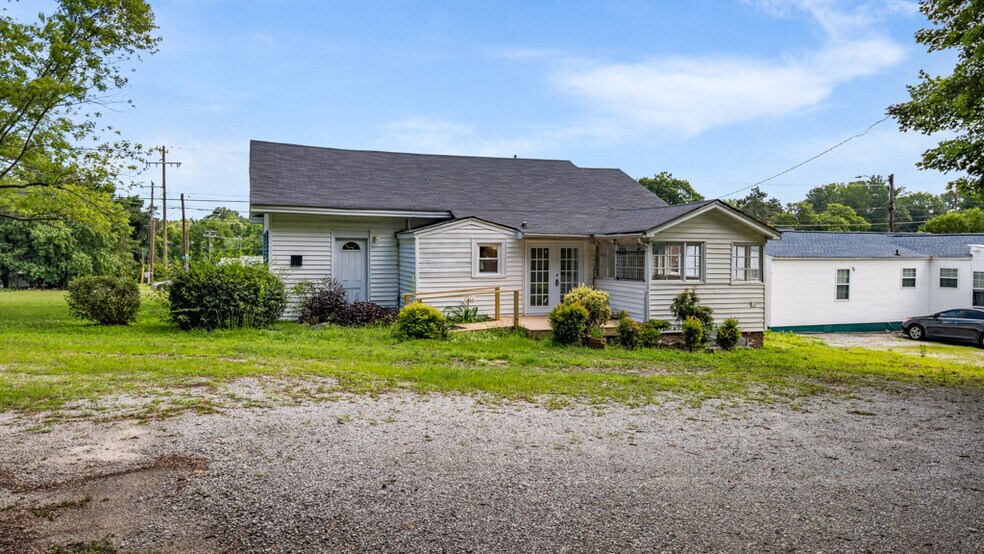 10729 N Main St, Archdale, NC for sale - Building Photo - Image 2 of 23