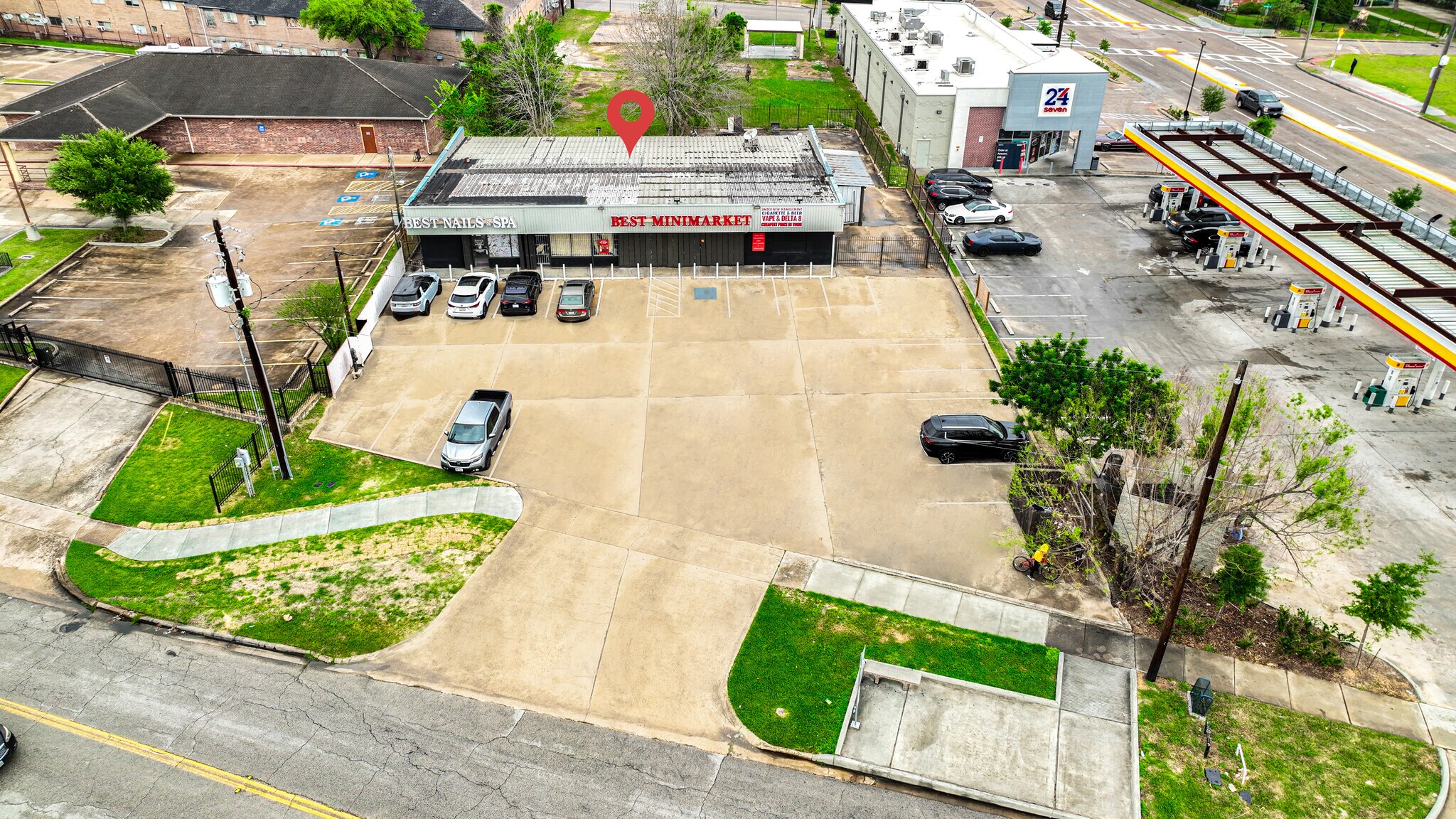 3729 N MacGregor Way, Houston, TX 77004 Retail for Lease