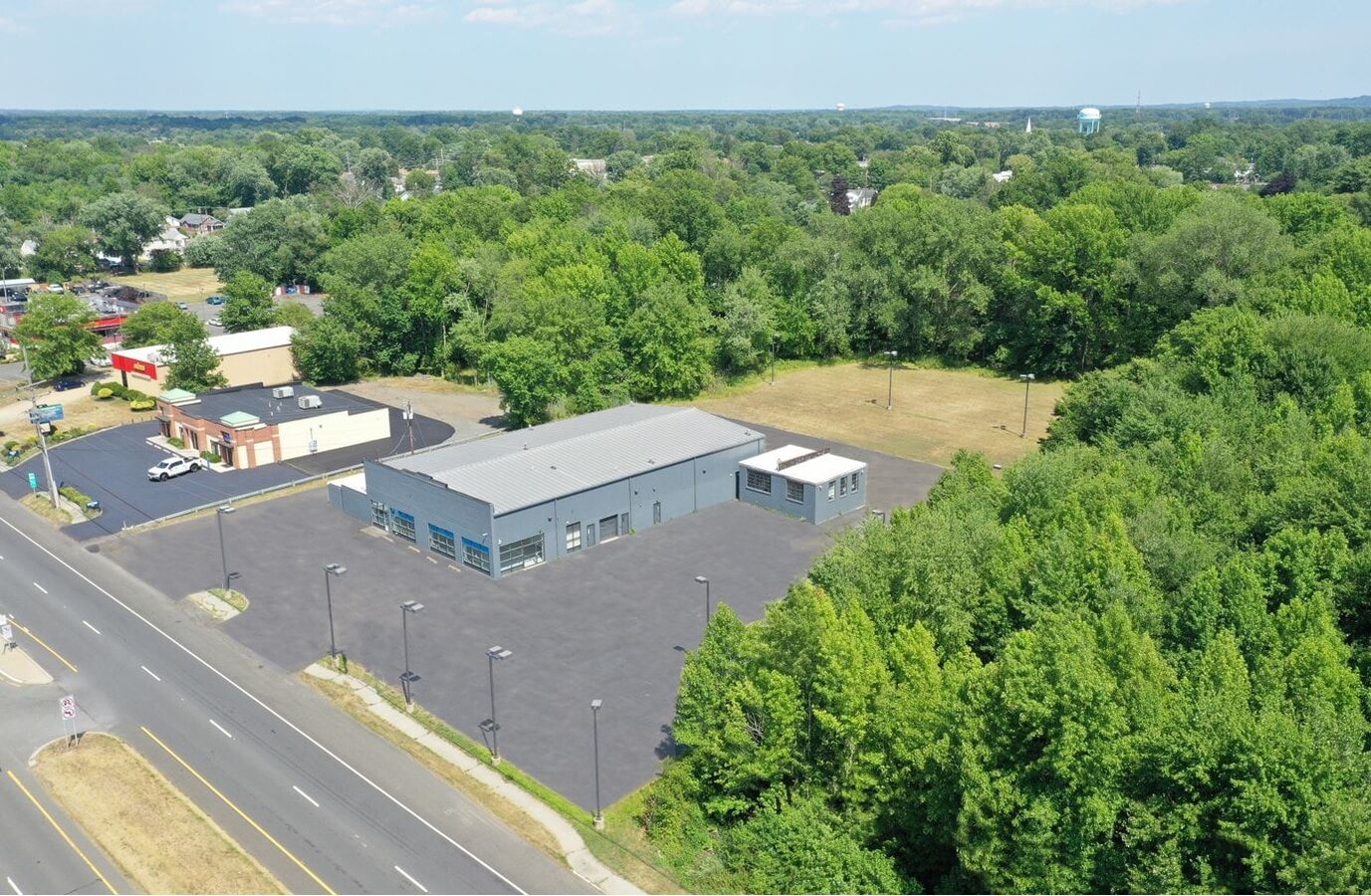449 Route 130, East Windsor, NJ 08520