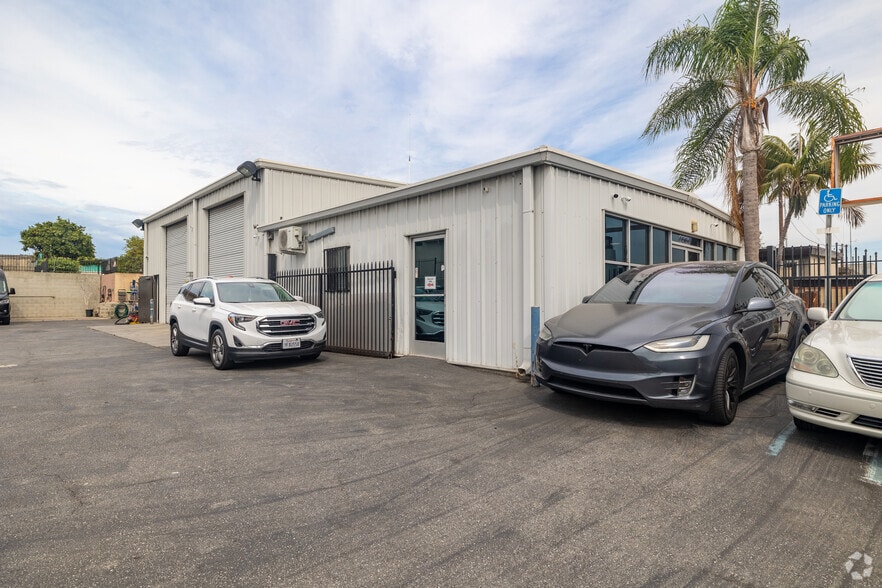 4567 W El Segundo Blvd, Hawthorne, CA for sale - Building Photo - Image 1 of 22