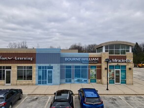 15040-15200 W Greenfield Ave, Brookfield, WI for lease Building Photo- Image 1 of 7