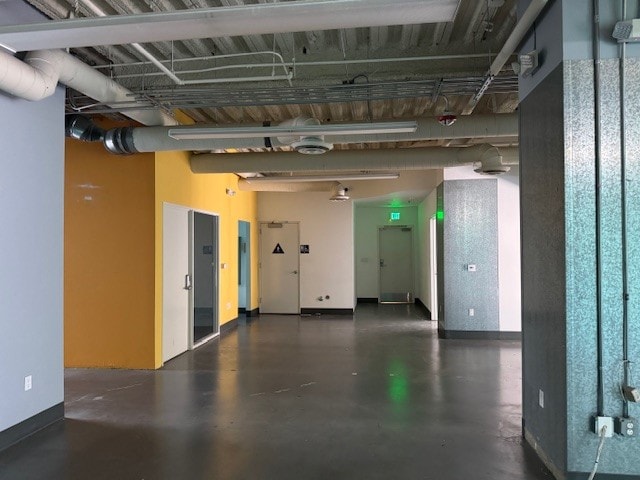 701-721 E 3rd St, Los Angeles, CA for lease Interior Photo- Image 1 of 4
