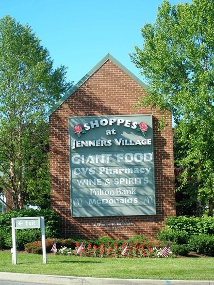 827-849 W Baltimore Pike, West Grove, PA for lease - Building Photo - Image 1 of 19