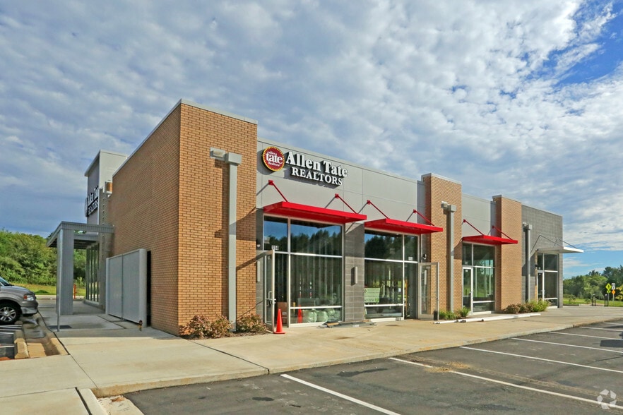 114 Russet Run, Pittsboro, NC for lease - Building Photo - Image 2 of 4