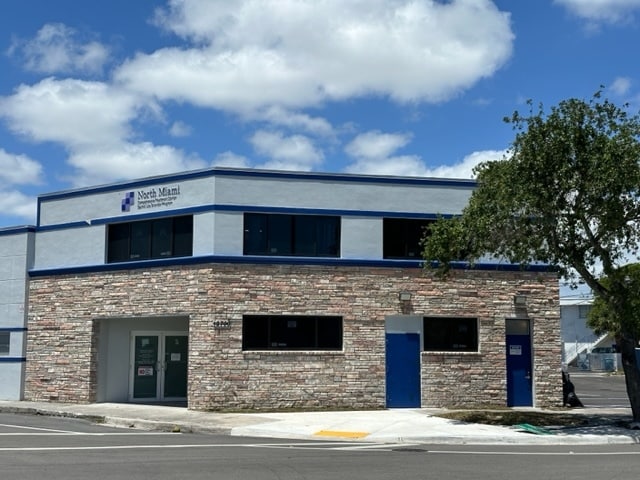 12700 W Dixie Hwy, Miami, FL for lease Building Photo- Image 1 of 16