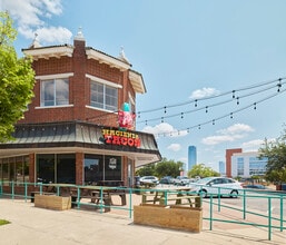 1100-1120 Classen Dr, Oklahoma City, OK for lease Building Photo- Image 2 of 5