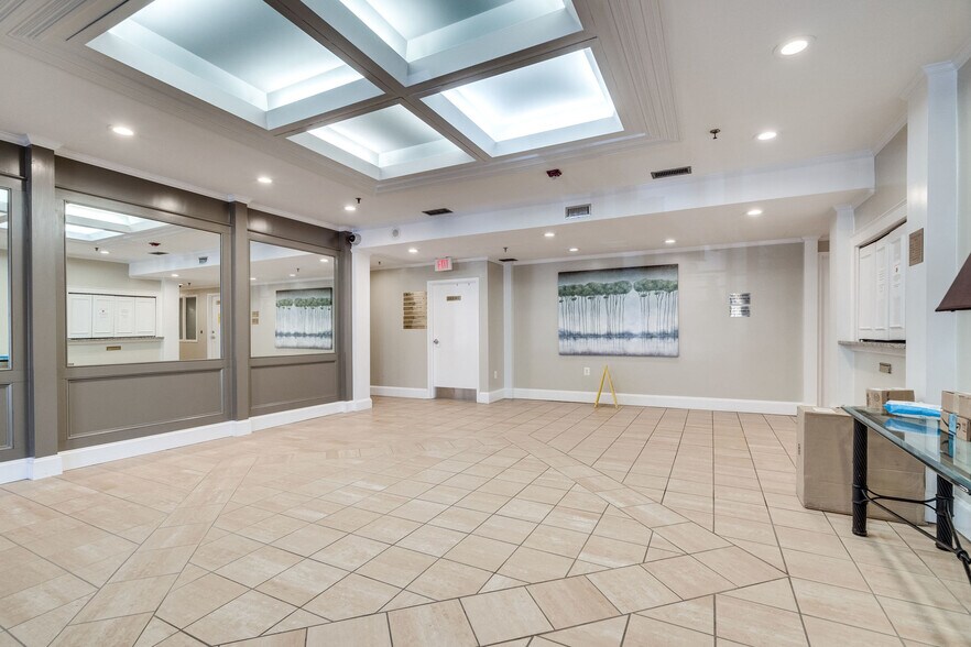 6300 Stevenson Ave, Alexandria, VA 22304