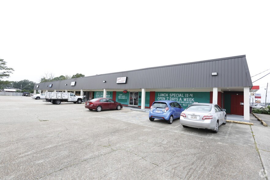 2101 Williams Blvd, Kenner, LA 70062