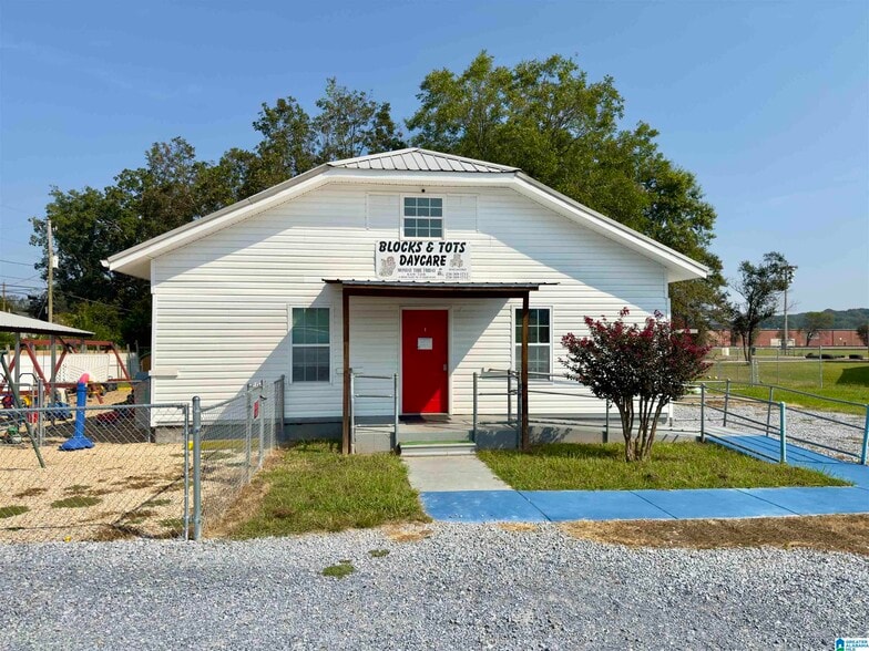 510 9th St, Sylacauga, AL for sale - Building Photo - Image 2 of 14