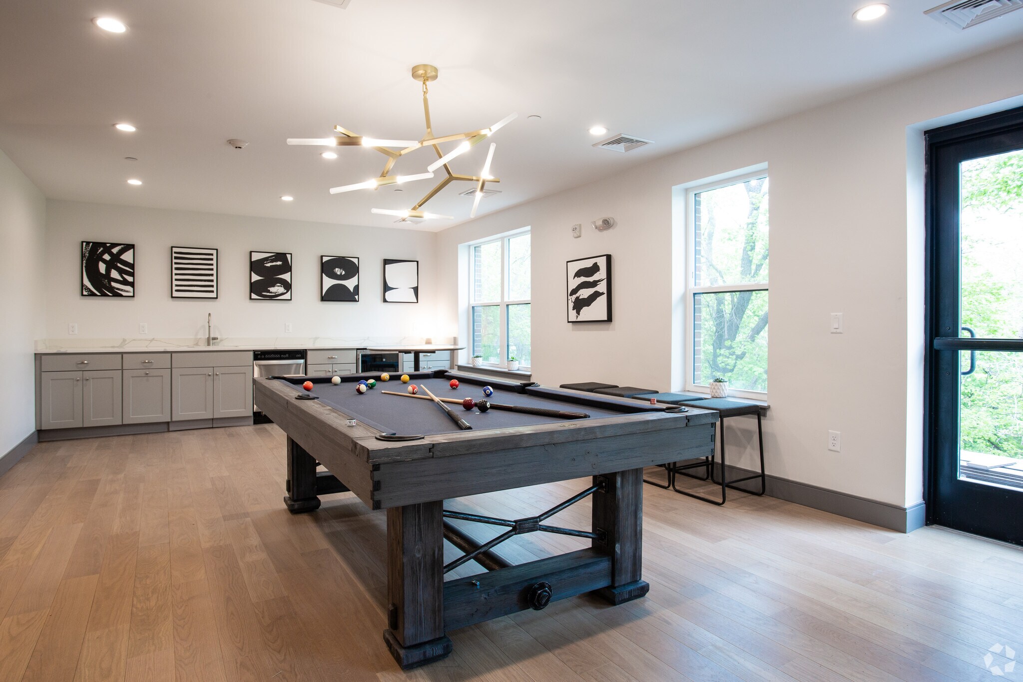 2331 Bridge St, Quincy, MA 02169 Hillside Residences