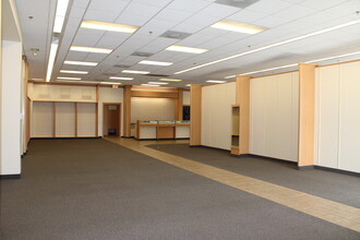 2013-2077 Walmart Way, Midlothian, VA for lease Interior Photo- Image 2 of 6