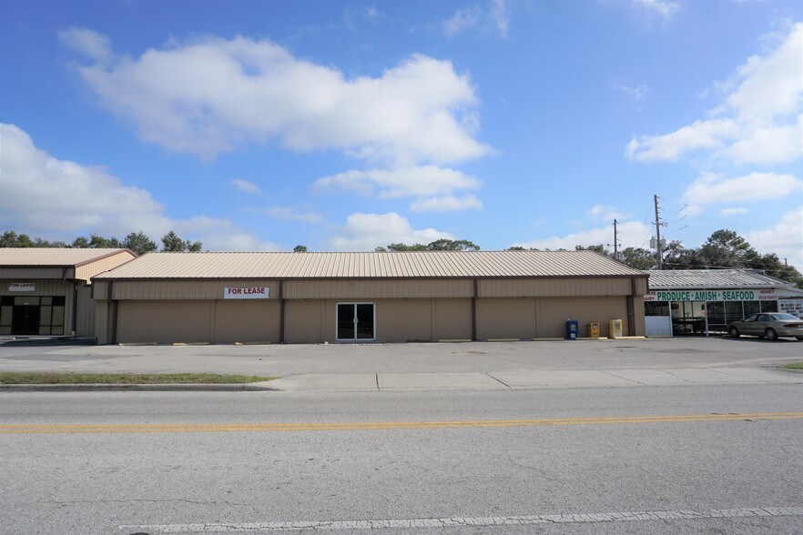 6520 Fort King Rd, Zephyrhills, FL 33542