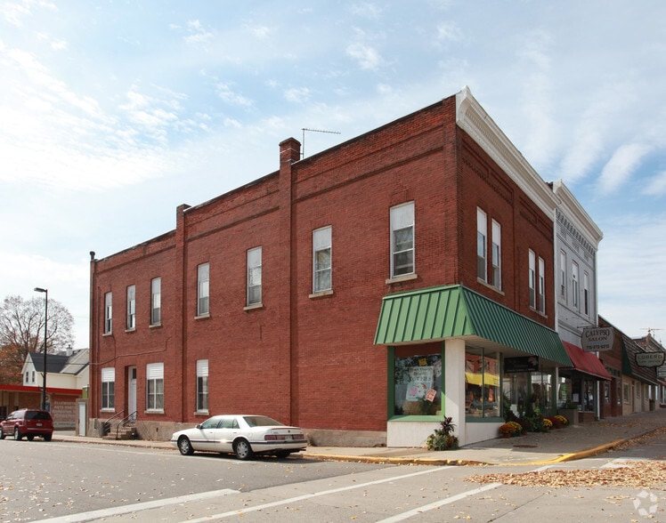 349 W Main St, Ellsworth, WI for sale - Primary Photo - Image 1 of 1