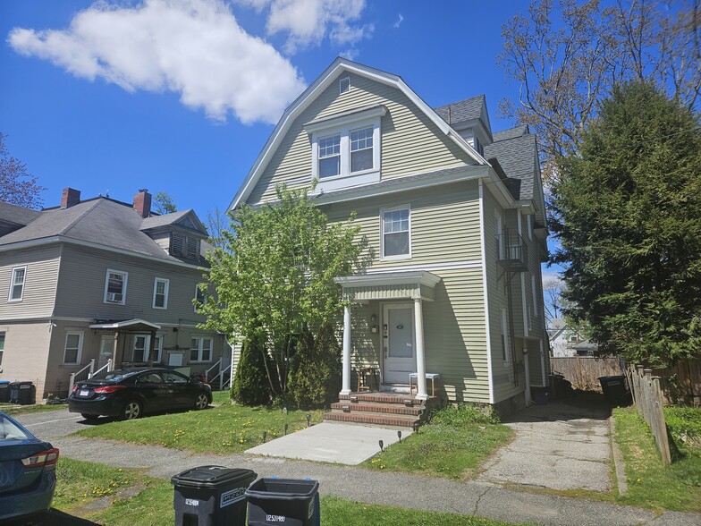 21-Unit Value-Add | Reposition & Resale portfolio of 4 properties for sale on LoopNet.com - Building Photo - Image 2 of 8