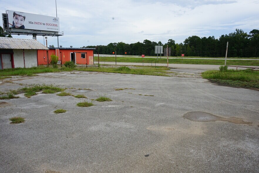 11421 Highway 150, Shepherd, TX for sale - Building Photo - Image 1 of 1