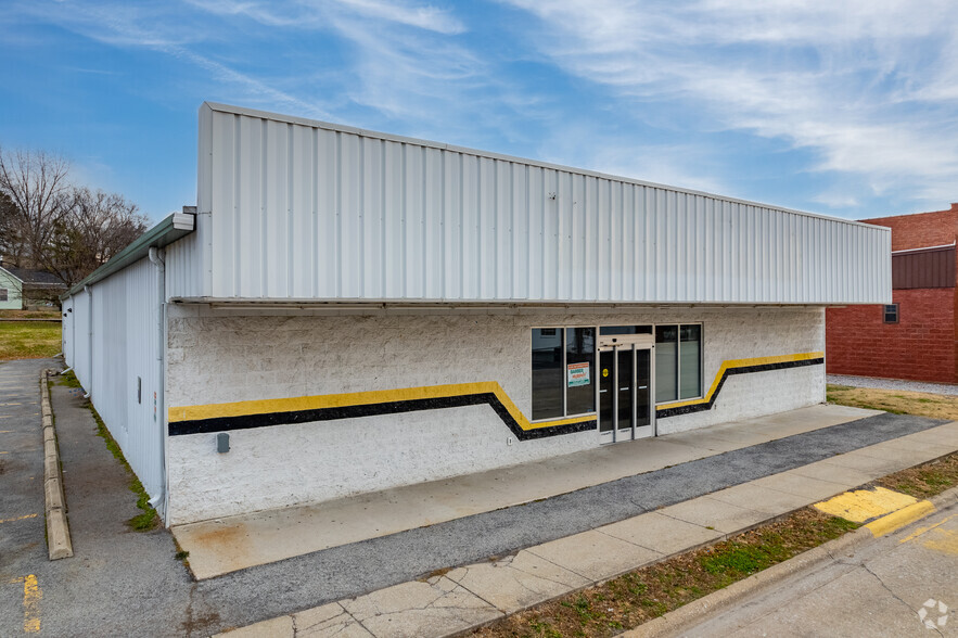 479 Main St, Rosiclare, IL for sale - Building Photo - Image 1 of 1