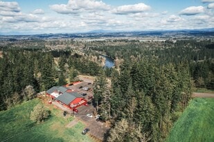 20189 S Springwater Rd, Estacada OR - Bar