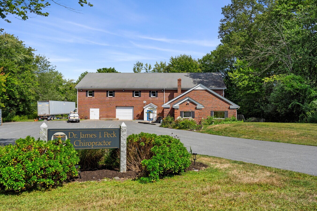 191 Chandler Rd, Andover, MA 01810 - Unit 1 - - Interior Photo - Image 1 of 8