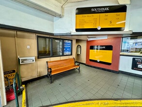 932 SW Taylor St, Portland, OR for lease Building Photo- Image 2 of 5