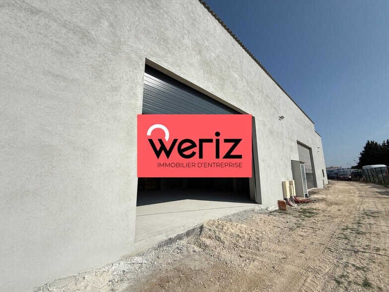 Industrial in Rognac for lease - Building Photo - Image 2 of 11