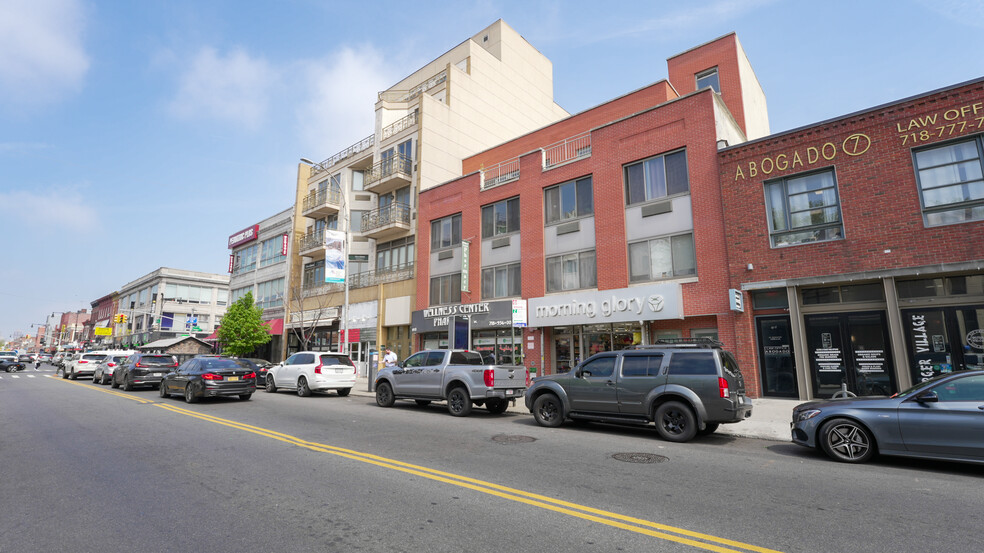 40-13 Broadway, Astoria, NY for sale - Building Photo - Image 3 of 14