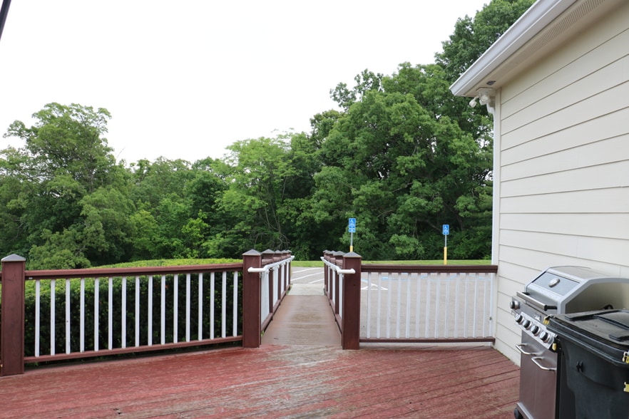 2510 Spring Valley Rd, Pacific, MO for lease - Building Photo - Image 3 of 3