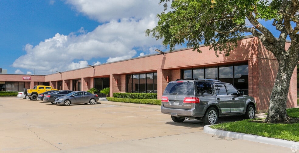 Greenbriar V - Office Space