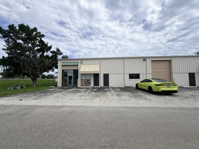 1725 S Nova Rd, Daytona Beach, FL 32119 - Unit A 6,7,8 - - Interior Photo - Image 1 of 11