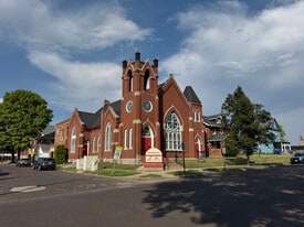 418 W. 4th St. - Specialty Property