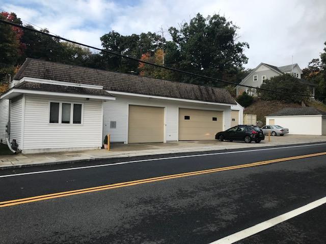 256 Railroad St, Manville, RI for sale - Primary Photo - Image 1 of 1